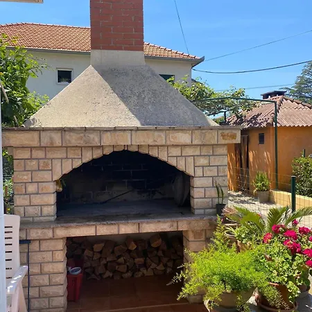 One Bedroom With Terrace Near Sea - Angela's